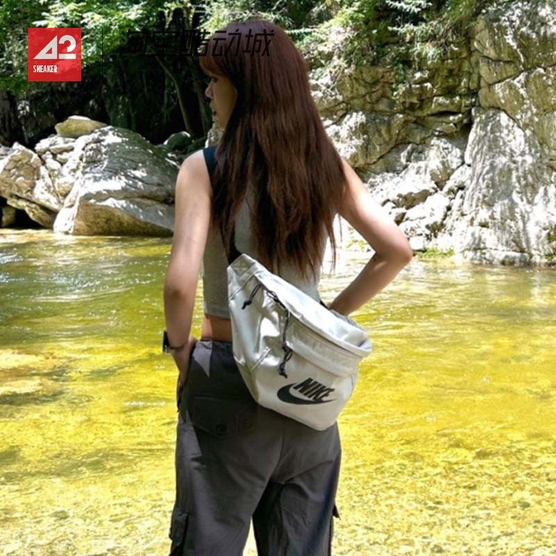 42运动家 Nike 基础大Logo 纯色 休闲运动单肩包斜挎包腰包BA5751,运动包/户外包/配件,挎包/拎包/休闲包,淘宝优惠券,粉丝福利购,淘宝优惠卷