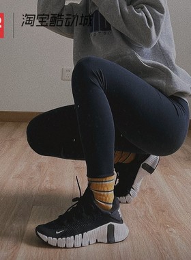 42运动家 Nike Metcon 4 舒适减震低帮运动训练跑步鞋 CT3886-010