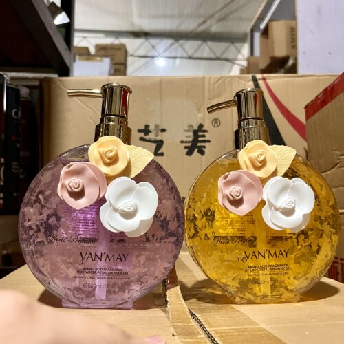 VANMAY万千美氨基酸香氛自由之水风之恋花瓣沐浴露500ml