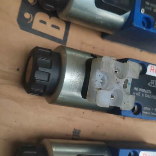 可维修电磁阀3个，型号：4WE  6 D62/EG24N