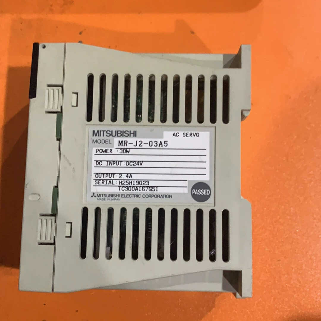 MR-J2-03A5 MR-E-40A-KH003功能完好实议价