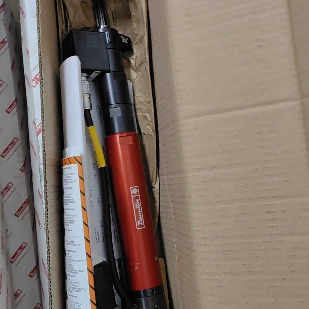 全新马头拧紧轴EME60-30J，原装正品，有多个EME系列