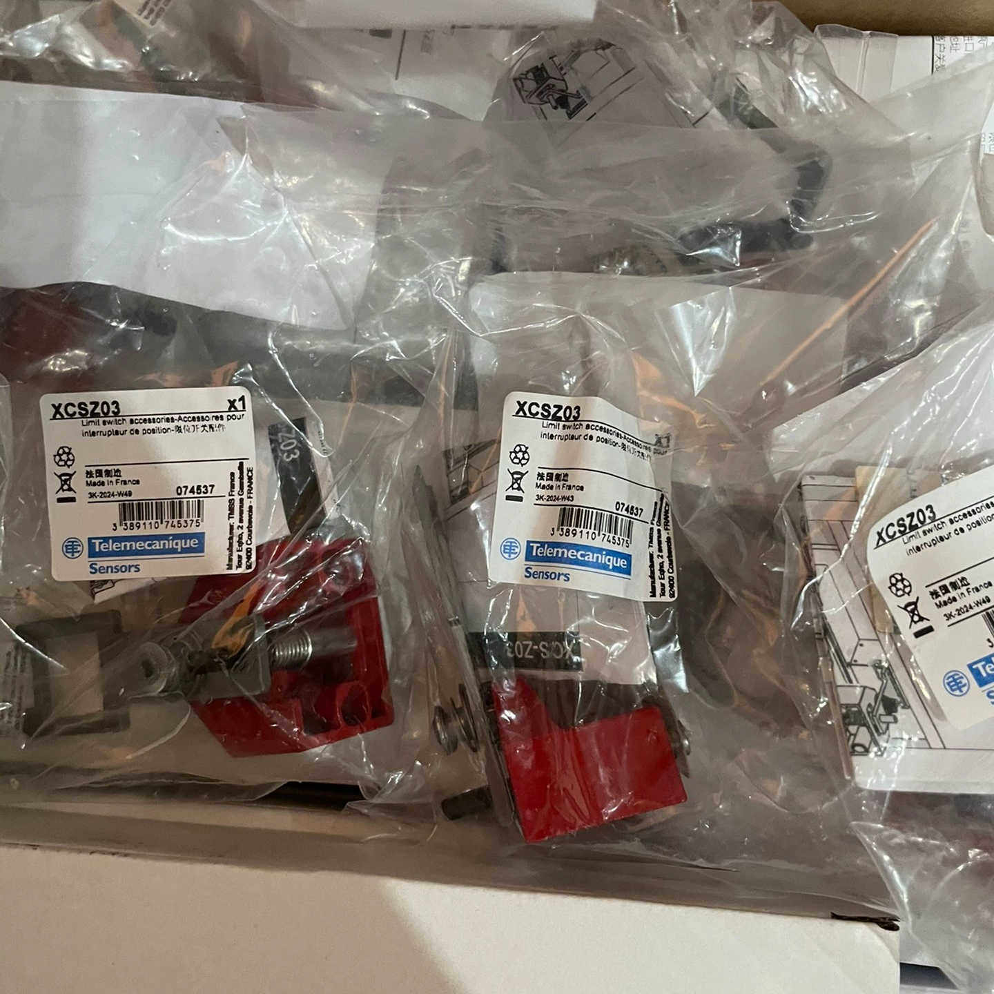 XCSZ03原装正品全新，图片实拍！