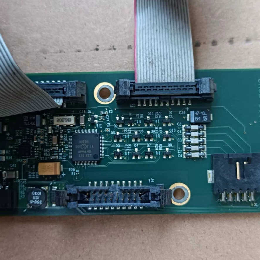 泰克dsa8300示波器.  显示转接板878-0414-0