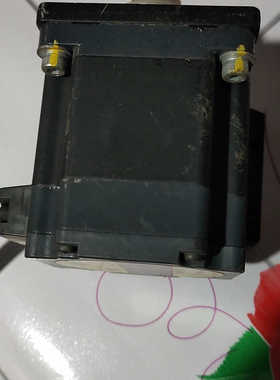 原装正品 ，东方步进电机，原装拆机 ，橙色如图 ，有多台 ，