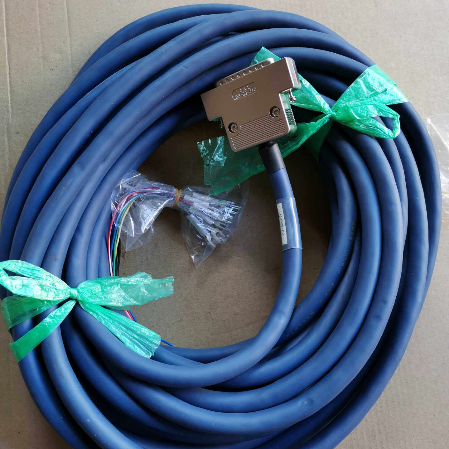 JAE接头 信号数据线DB-C8-J10，长度10多米（以实