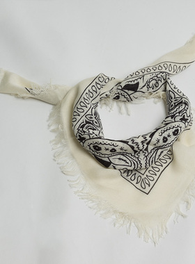 出口围巾女春夏 经典优雅腰果花印花丝巾 百搭旅游装饰领巾小方巾