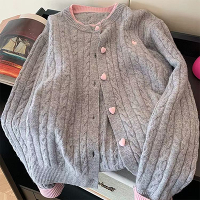 撞色麻花刺绣假两件针织衫