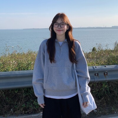 拉链立领灰色简约毛织卫衣毛衣
