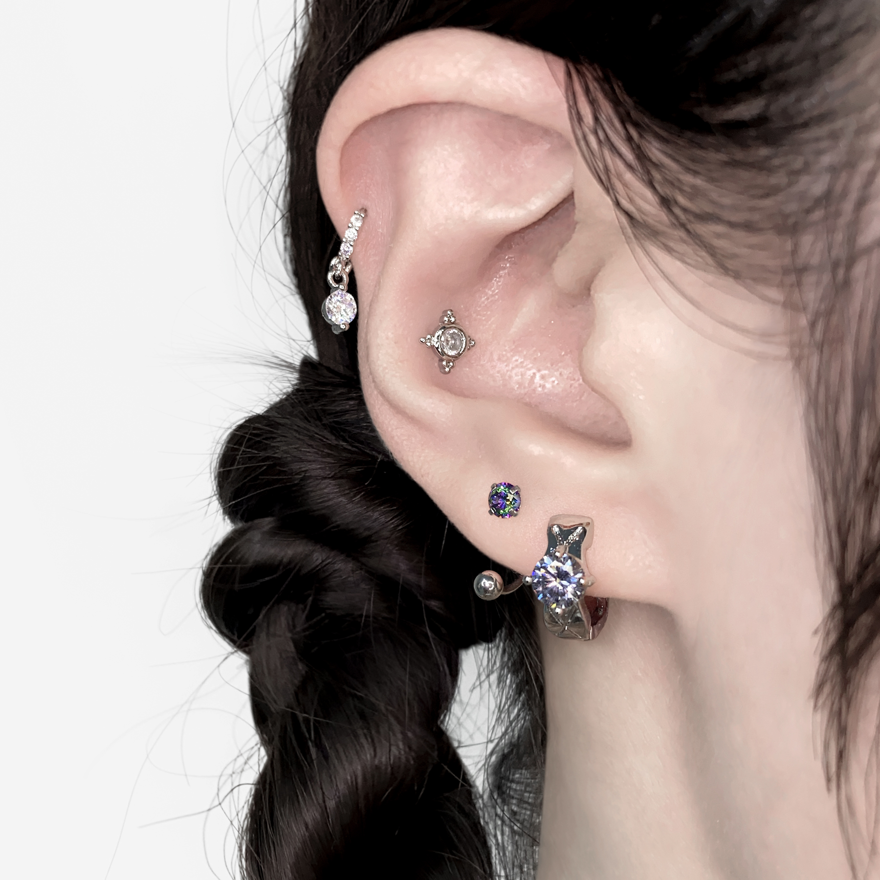 二十二丁目 爆闪锆石耳钉小香风高级感耳骨钉女超闪耳圈气质耳环