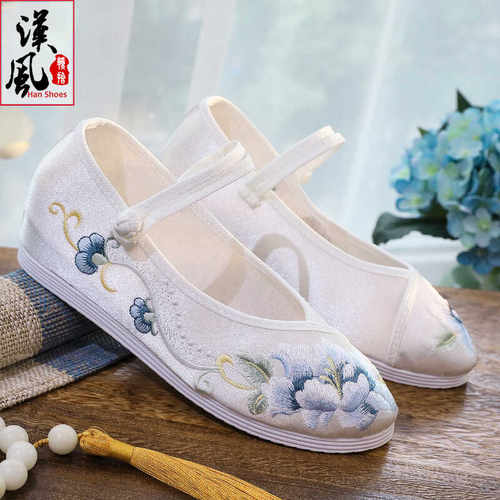 绣花鞋古装中国风春夏坡跟马面裙
