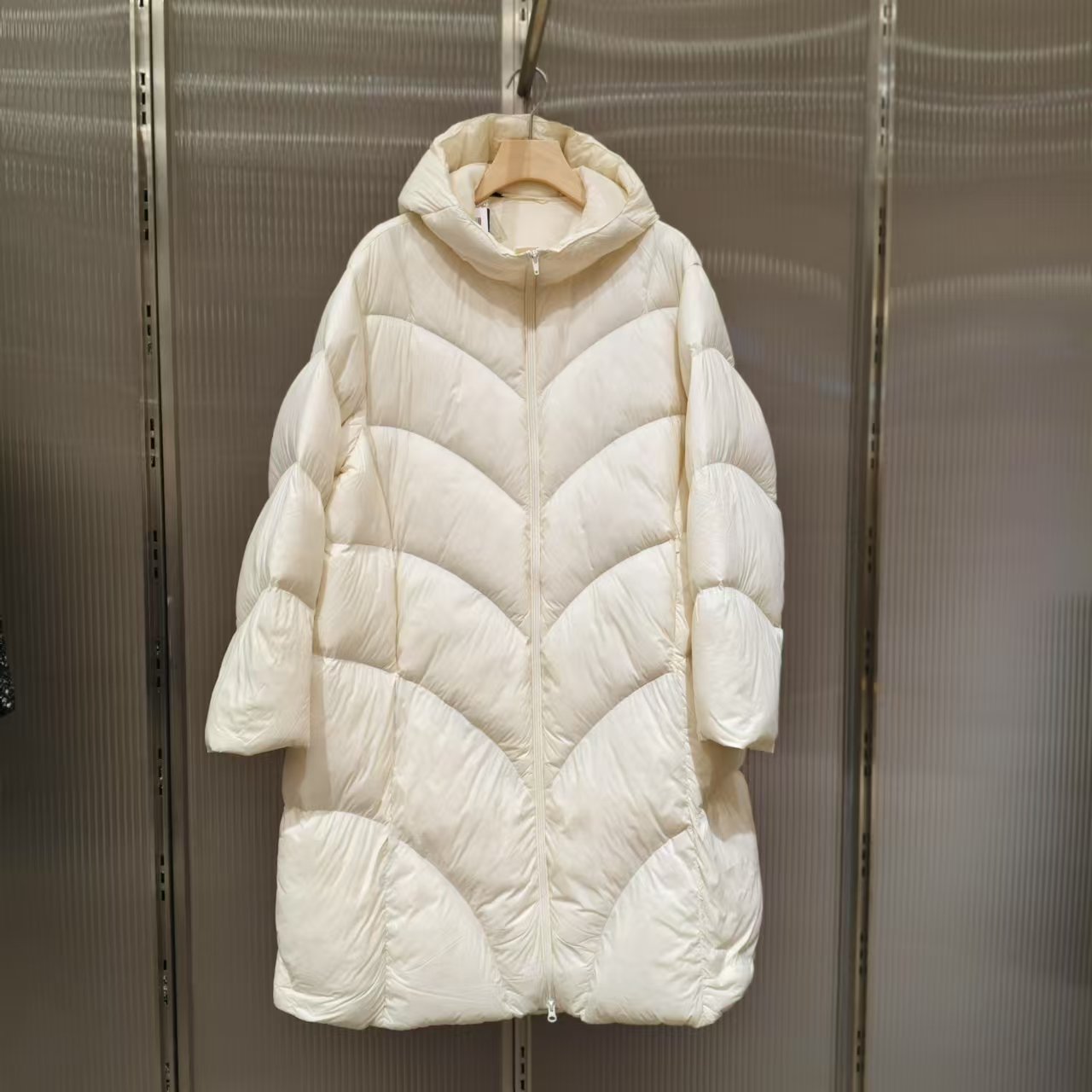 JNBY/江南布衣2025冬专柜正品连帽长款泡芙羽绒服5PAC10450-2595