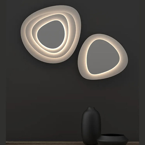 客厅背景墙创意壁灯卧室书房简约ins少女风2024新款轻奢设计感灯