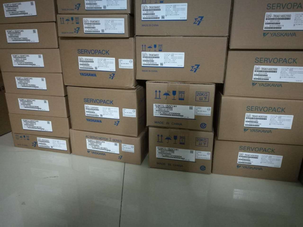 SGMAV-04A3A6C伺服电机老库存，质保一年