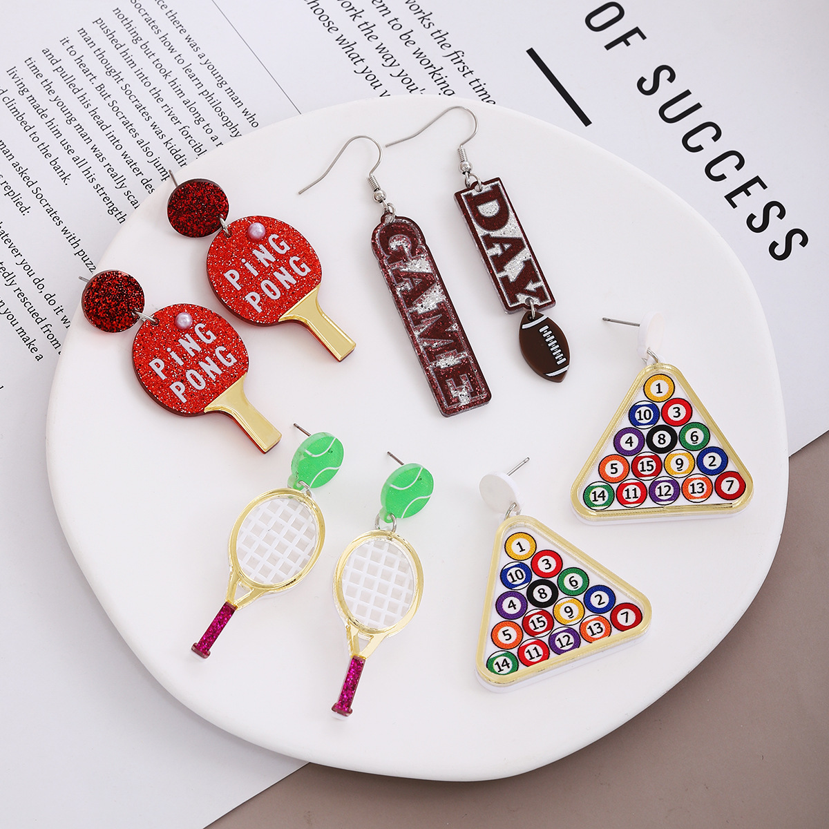 创意设计感羽毛球乒乓球球拍耳坠 彩色运动节亚克力时尚个性耳饰