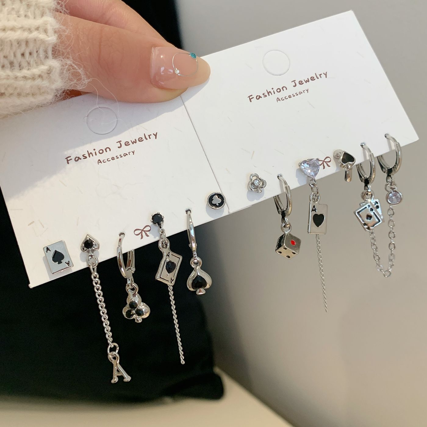 冷淡风个性红桃A扑克骰子耳扣套装女银针高级感精致叠戴耳钉耳饰