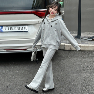 女童春秋卫衣套装2026韩版春装新款休闲运动连帽开衫微喇裤两件套