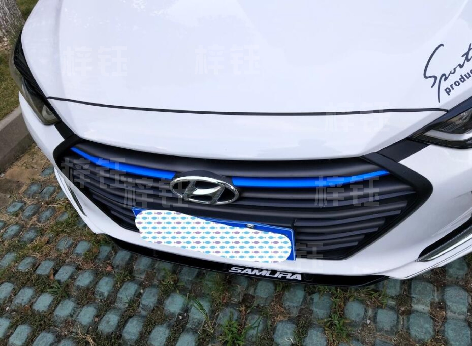 现代领动中网改装贴纸 名图领动朗动前脸中网三色拉花贴纸改色膜