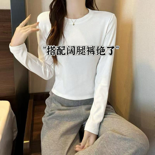 白色小个子短款上衣高级感纯棉长袖t恤女2026春秋新款显瘦打底衫