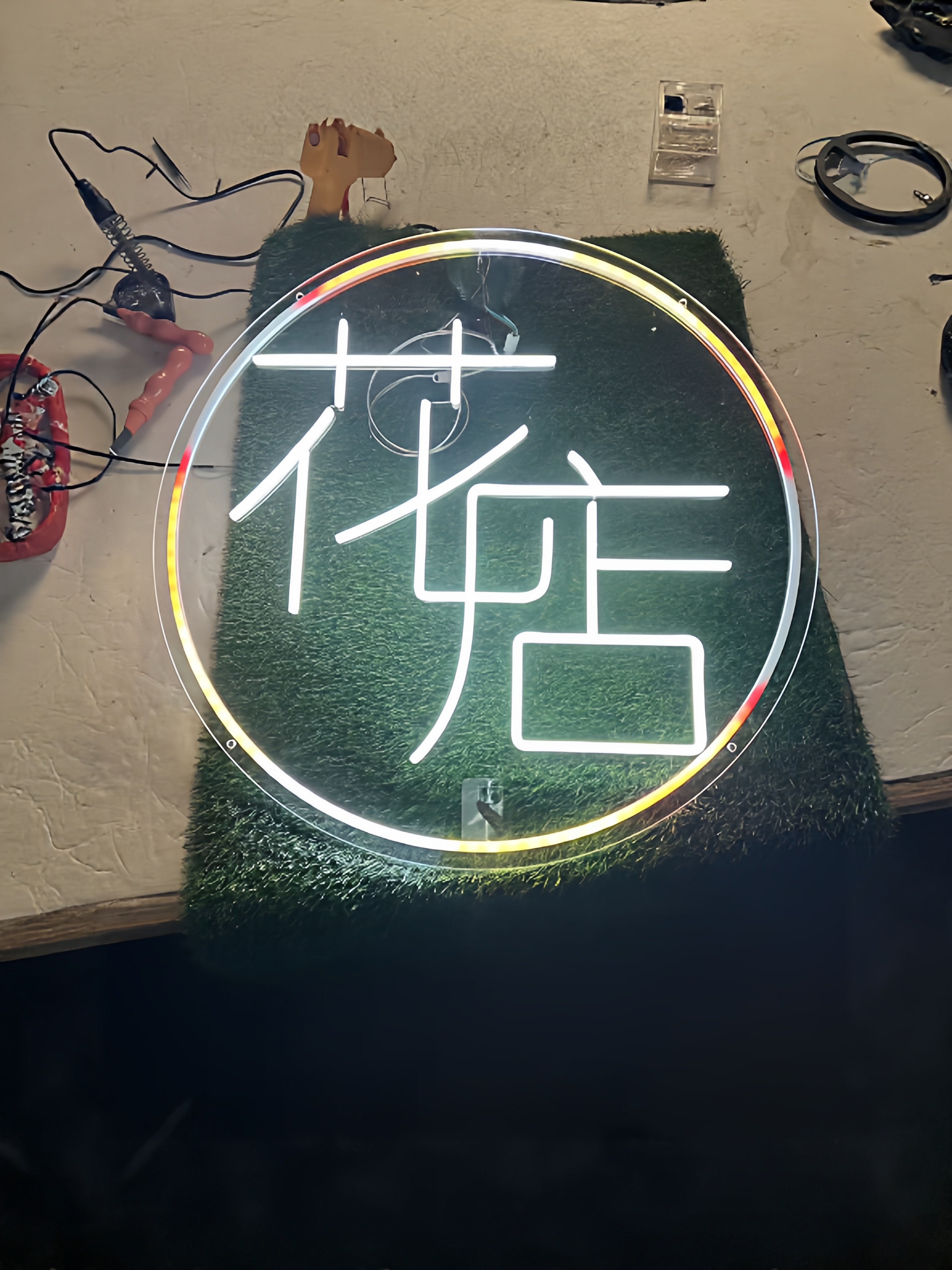 鲜花花店外圈可变色定制创意LED霓虹灯发光字悬挂玻璃门窗招牌