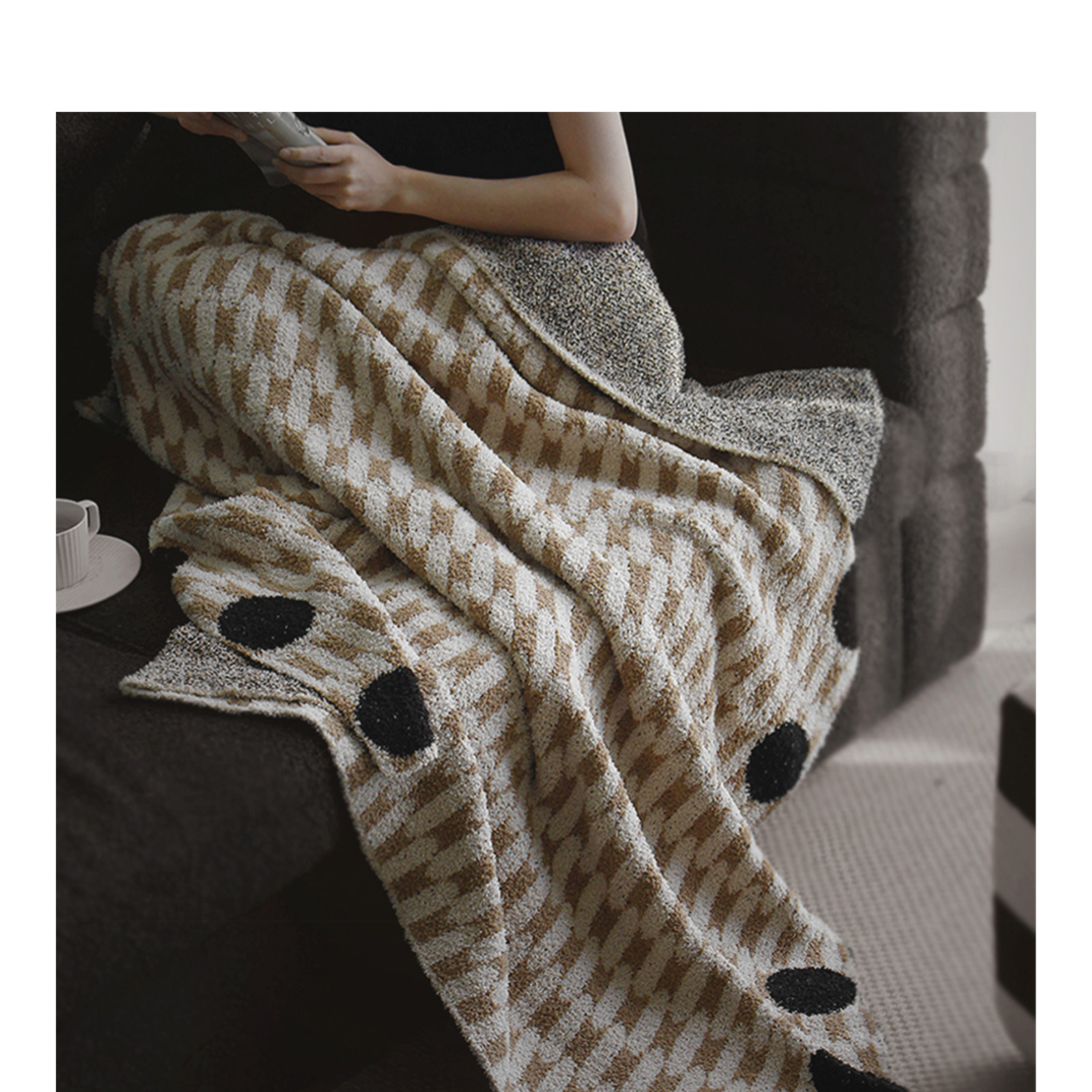 简约纯色迷宫游戏毛绒毯沙发毯空调毯露营披肩休闲盖毯复古风披毯