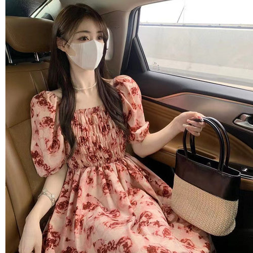 （现货）法式别致连衣裙子夏季女装水墨晕染玫瑰花褶皱收腰中长裙