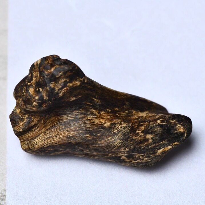 天然正产区越南芽庄沉香手把件