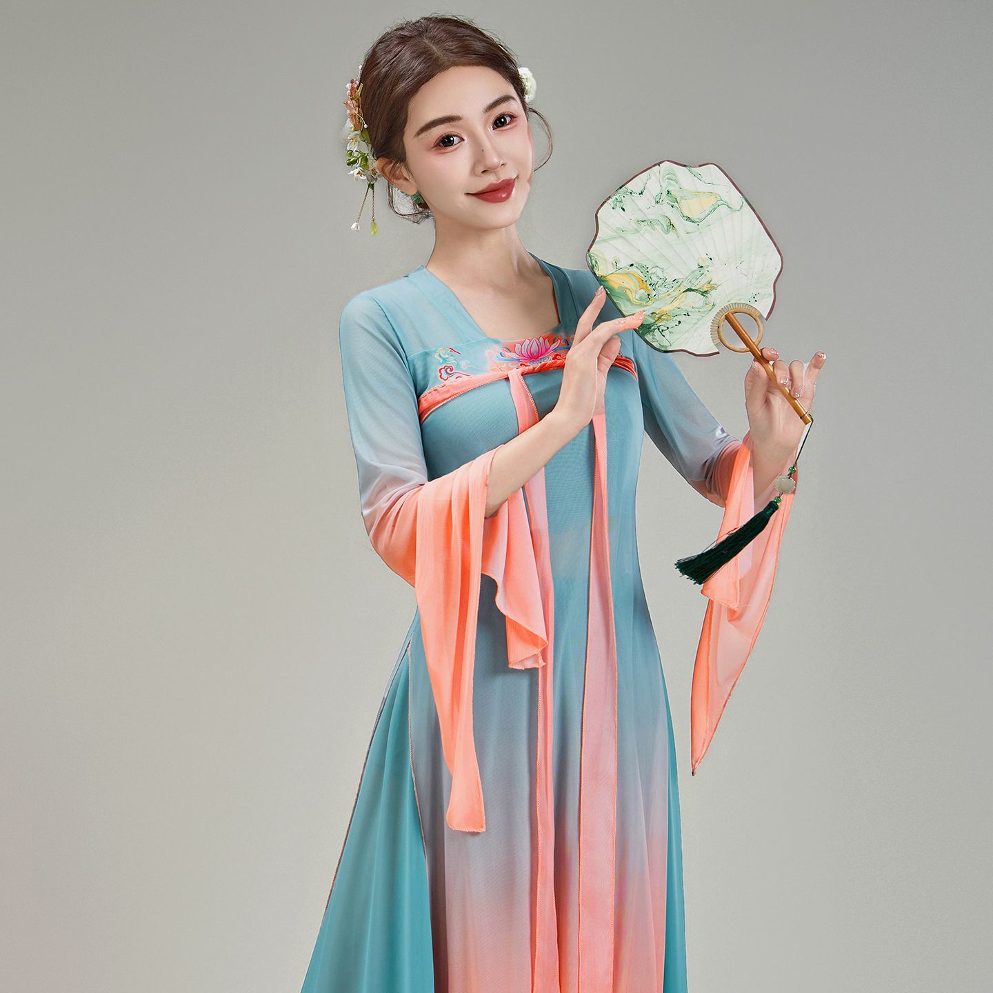 古典舞舞蹈服女飘逸身韵