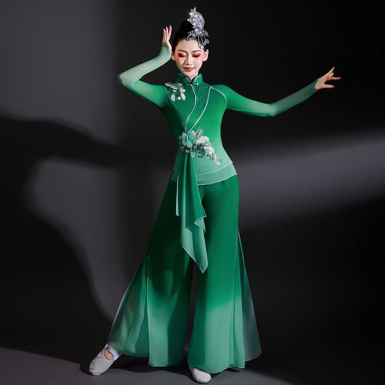 2026新款胶州秧歌服绿色