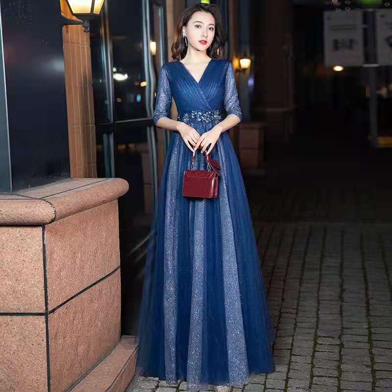 蓝色晚礼服女轻奢小众高