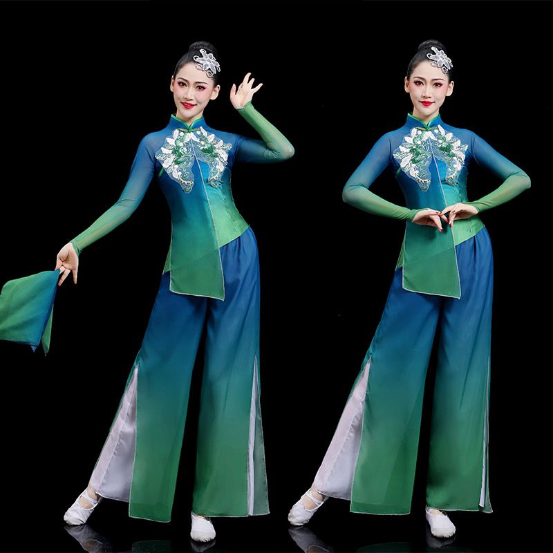 古典舞演出服女飘逸2023