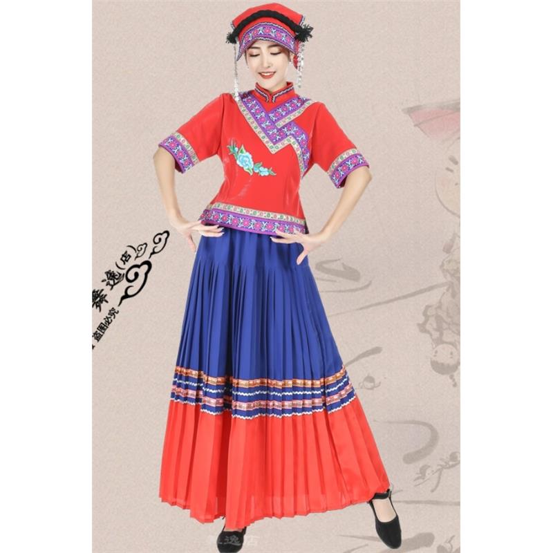成人短袖彝族服装女火把