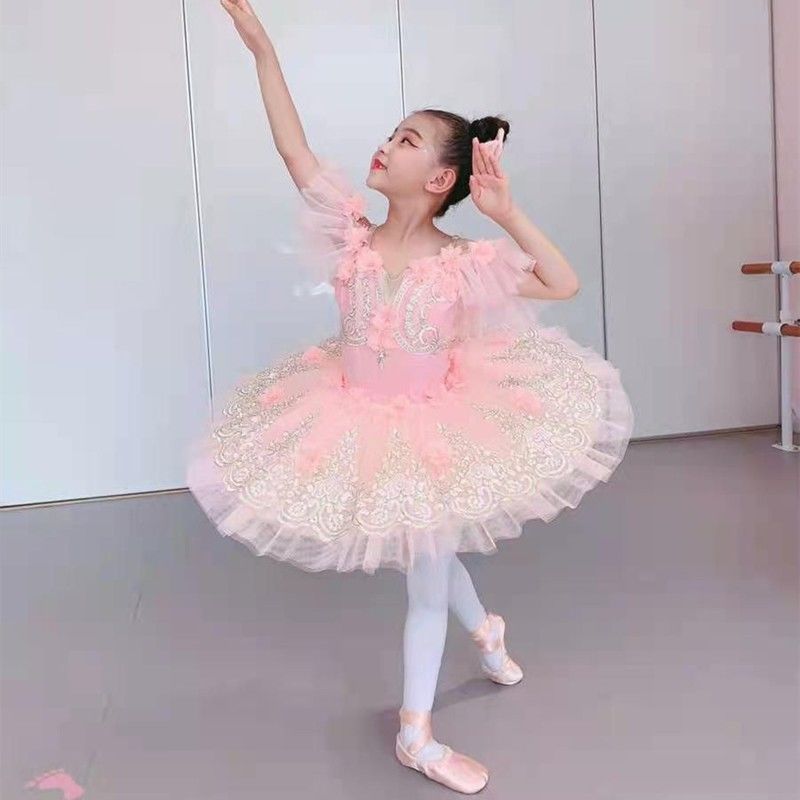 儿童浅粉色芭蕾舞裙睡美