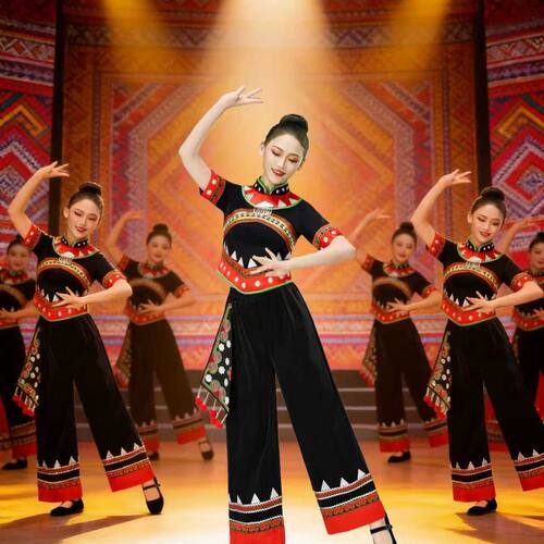 新款彝族风民族服装女演