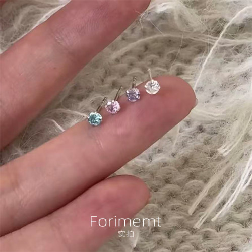 S999纯银mini四爪锆石耳钉女2025新款简约气质耳骨钉高级小众设计