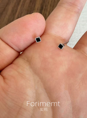 S925纯银mini方块耳钉女养耳洞2026新款睡觉不用摘小众设计感耳饰