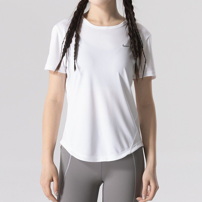 耐克女装舒适时尚短袖