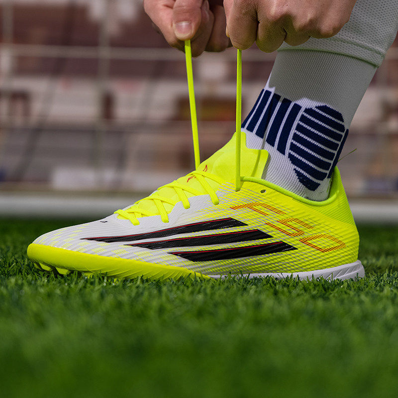 Adidas阿迪达斯男女同款2026春季新款F50 LEAGUE TF足球鞋JR8978