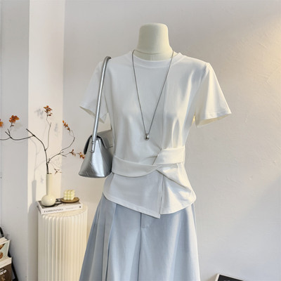 设计感扭结短款修身白色短袖T恤