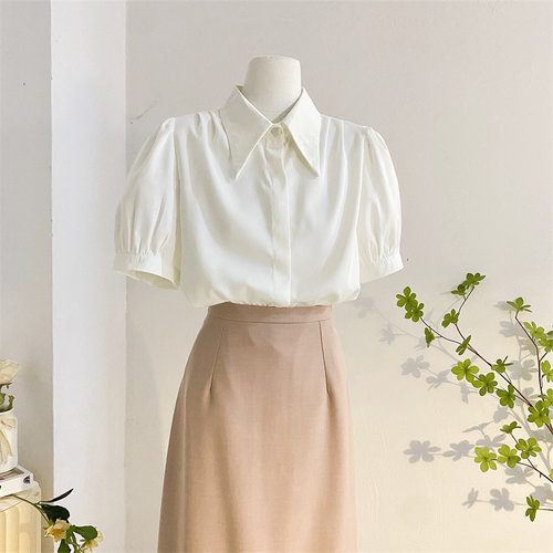 宽松简约气质短袖缎面泡泡袖衬衫