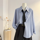宽松休闲复古港风长袖 新款 上衣 女2025春季 肌理感蓝色条纹领带衬衫