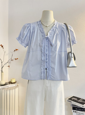 蓝色法式系带木耳边v领短袖衬衫女2025夏甜美减龄泡泡袖小衫上衣