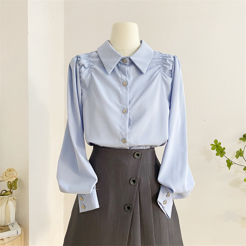 法式别致爱心扣翻领雪纺衬衫女长袖2025春褶皱设计感洋气小衫上衣