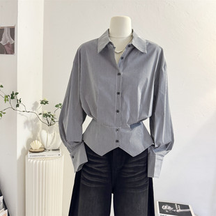 短款收腰格子衬衫女长袖2026春季设计感气质通勤格纹衬衣韩系上衣