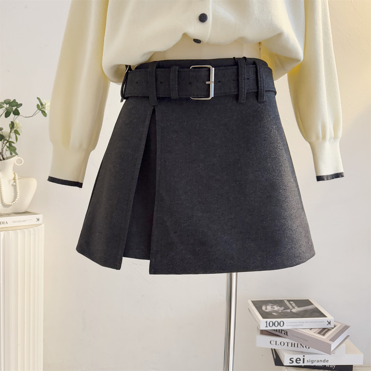 灰色毛呢短裤裙高腰短裙裤靴裤