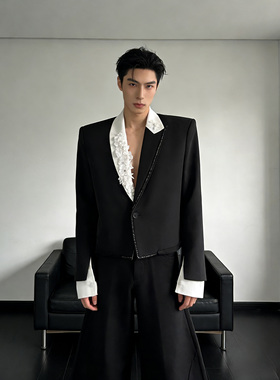 He刺野/春款黑色花朵装饰西装外套小众舞台轻奢垫肩廓形短款西服