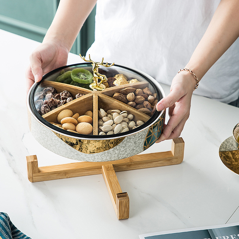 北欧风客厅果盘干果糖果盒零食盘麋鹿创意轻奢骨瓷干果盒