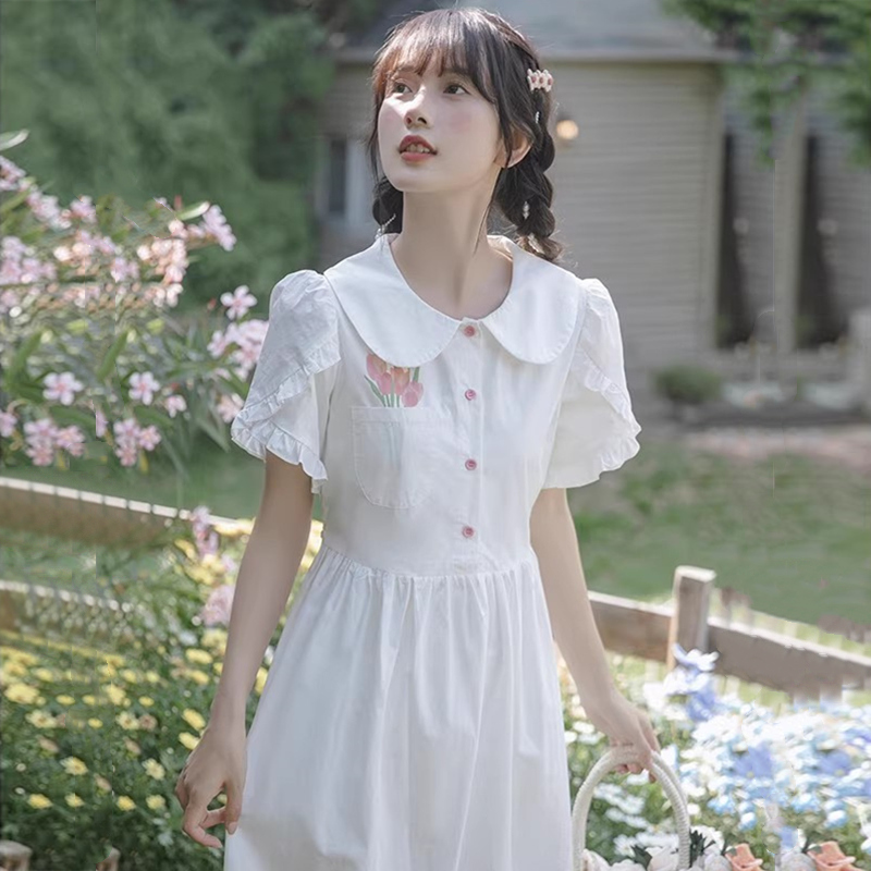 白色娃娃领超仙森系连衣裙女夏季2025新款甜美可爱气质长裙春秋