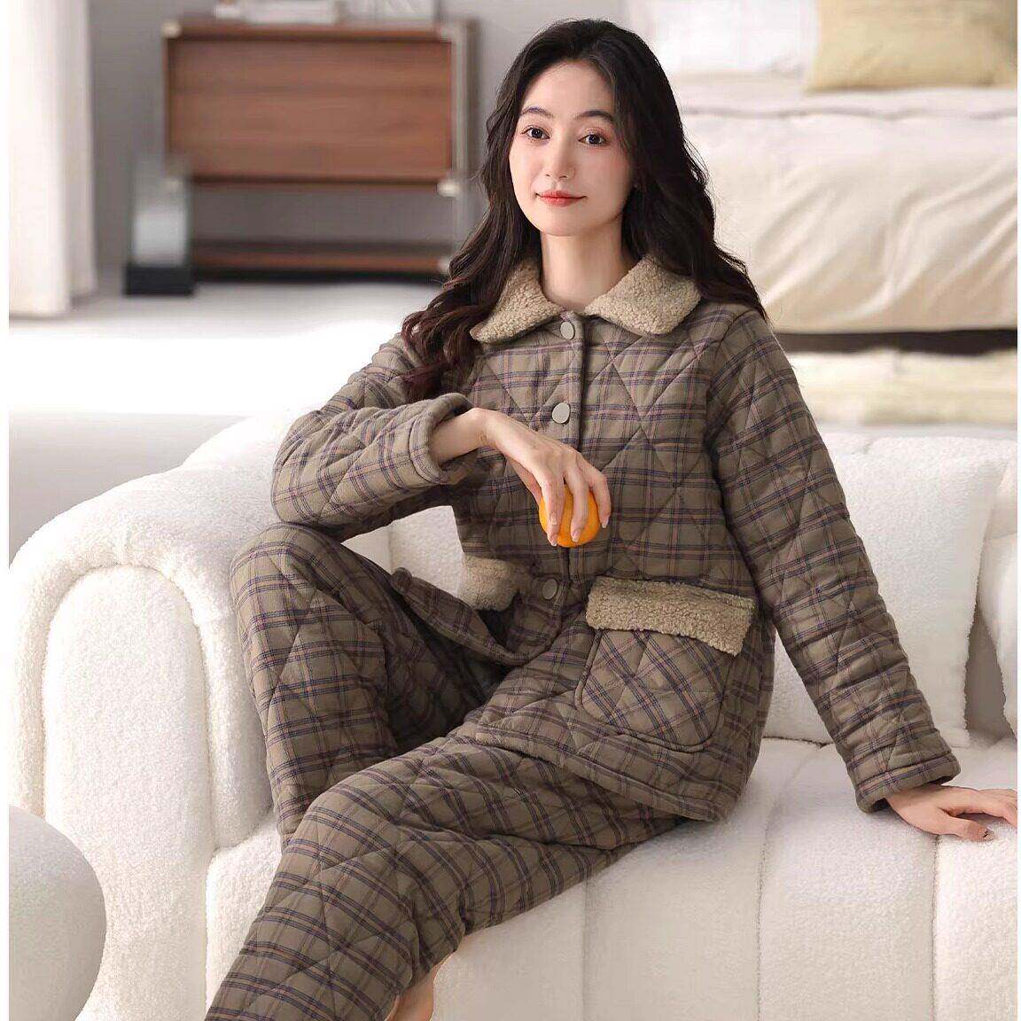 高档轻奢睡衣女冬季三层加厚加绒夹棉袄秋冬珊瑚绒中年妈妈家居服