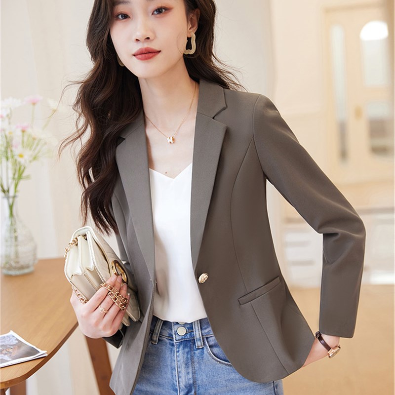 小西装外套女春秋2025新款高级感女士短款修身休闲小个子西服秋季